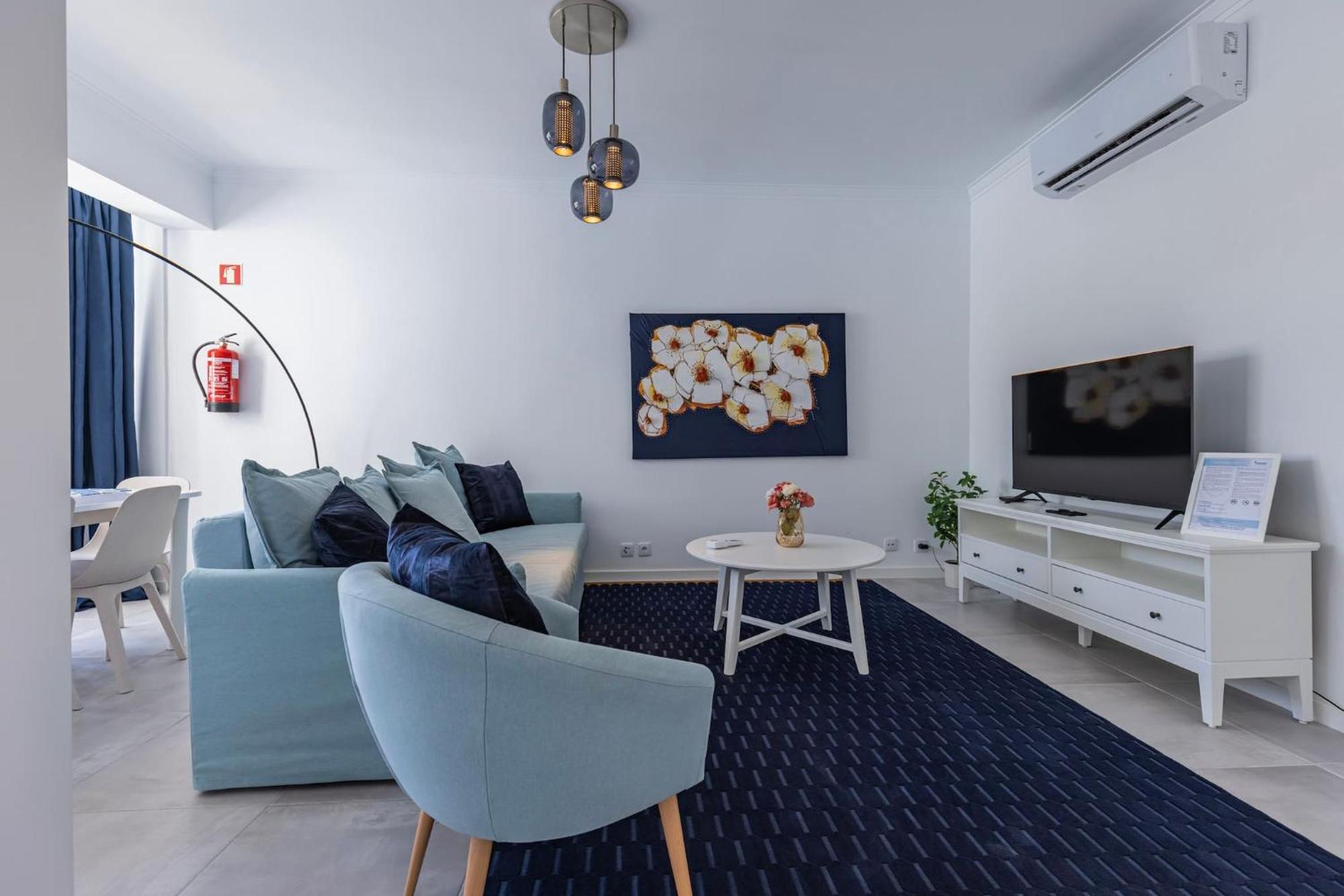 Urban Elegance Apartment Almada Exterior photo