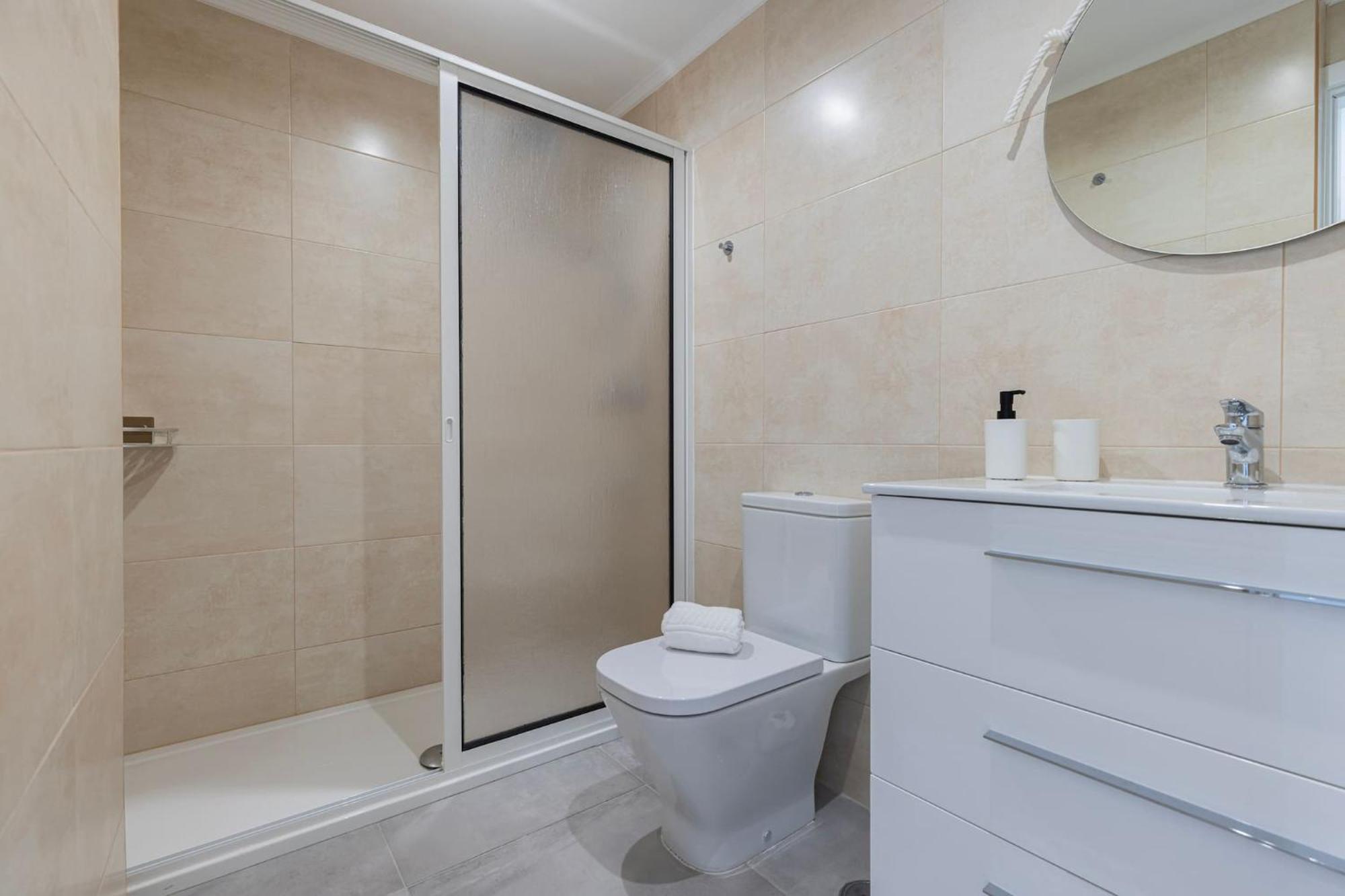 Urban Elegance Apartment Almada Exterior photo
