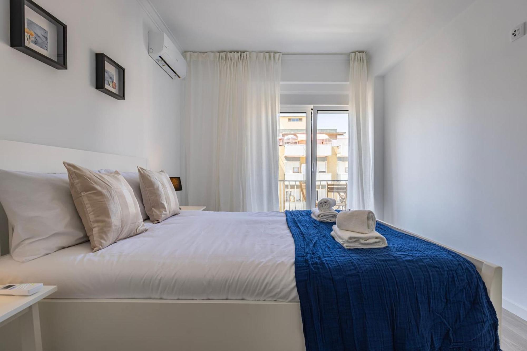Urban Elegance Apartment Almada Exterior photo