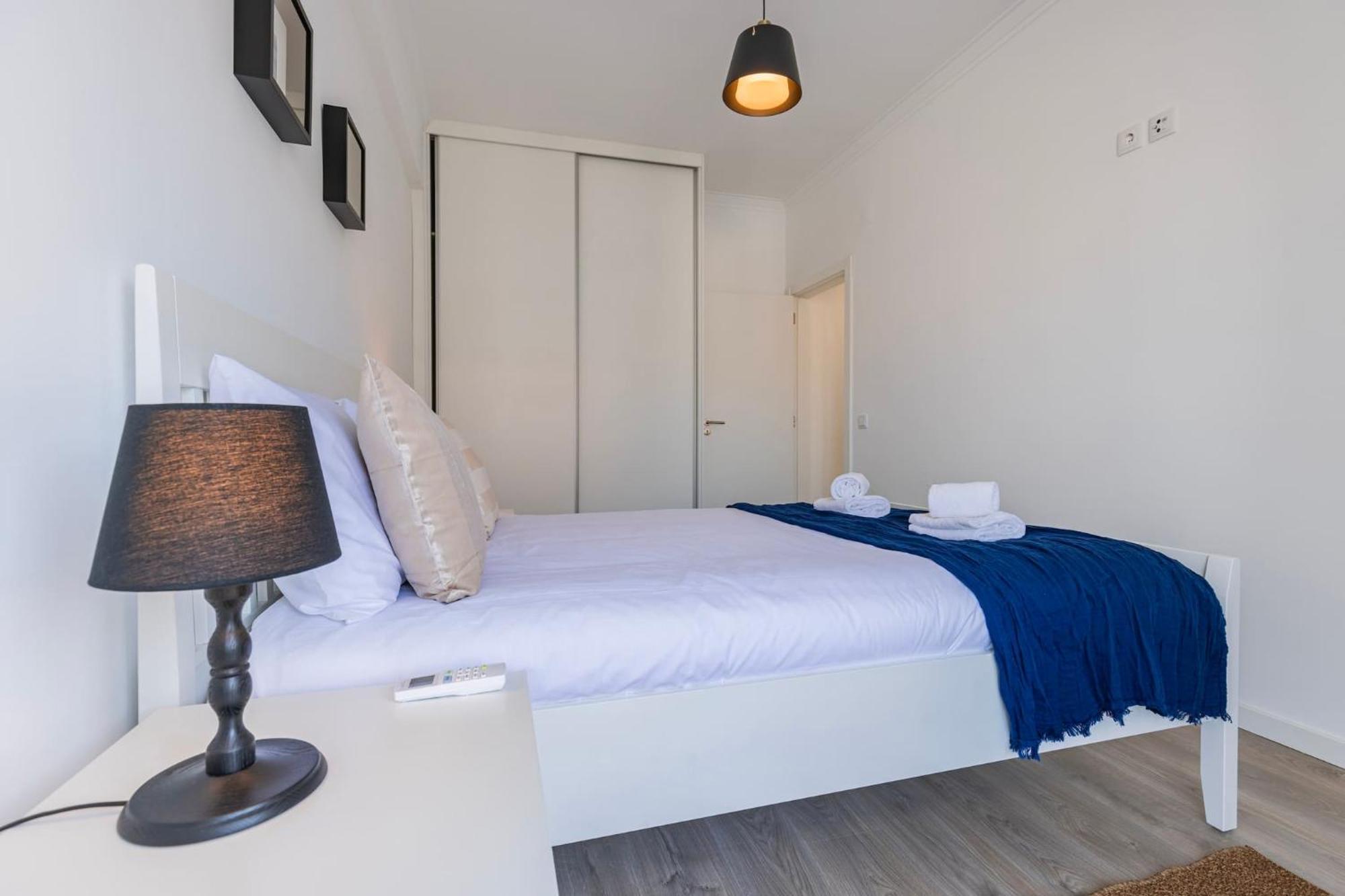 Urban Elegance Apartment Almada Exterior photo