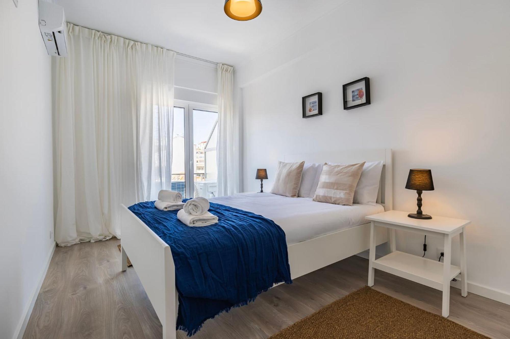 Urban Elegance Apartment Almada Exterior photo